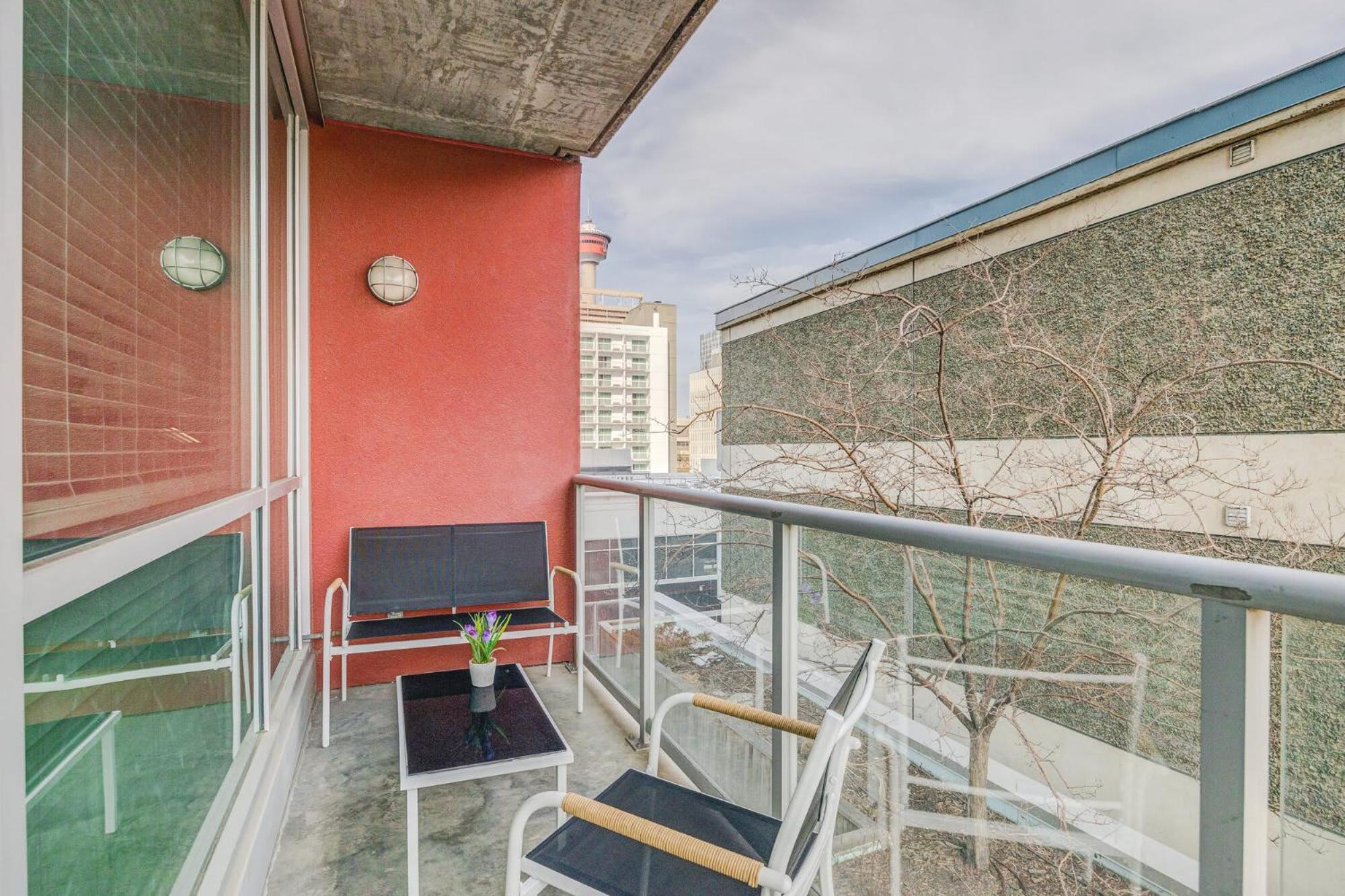 Upscale 2Br Condo - King Bed - Stunning Views YYC Buitenkant foto